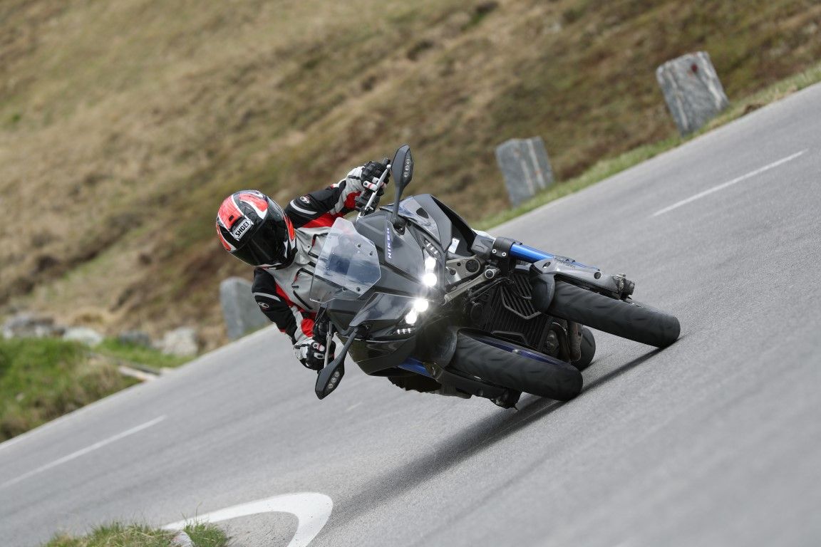 Yamaha Niken 2018