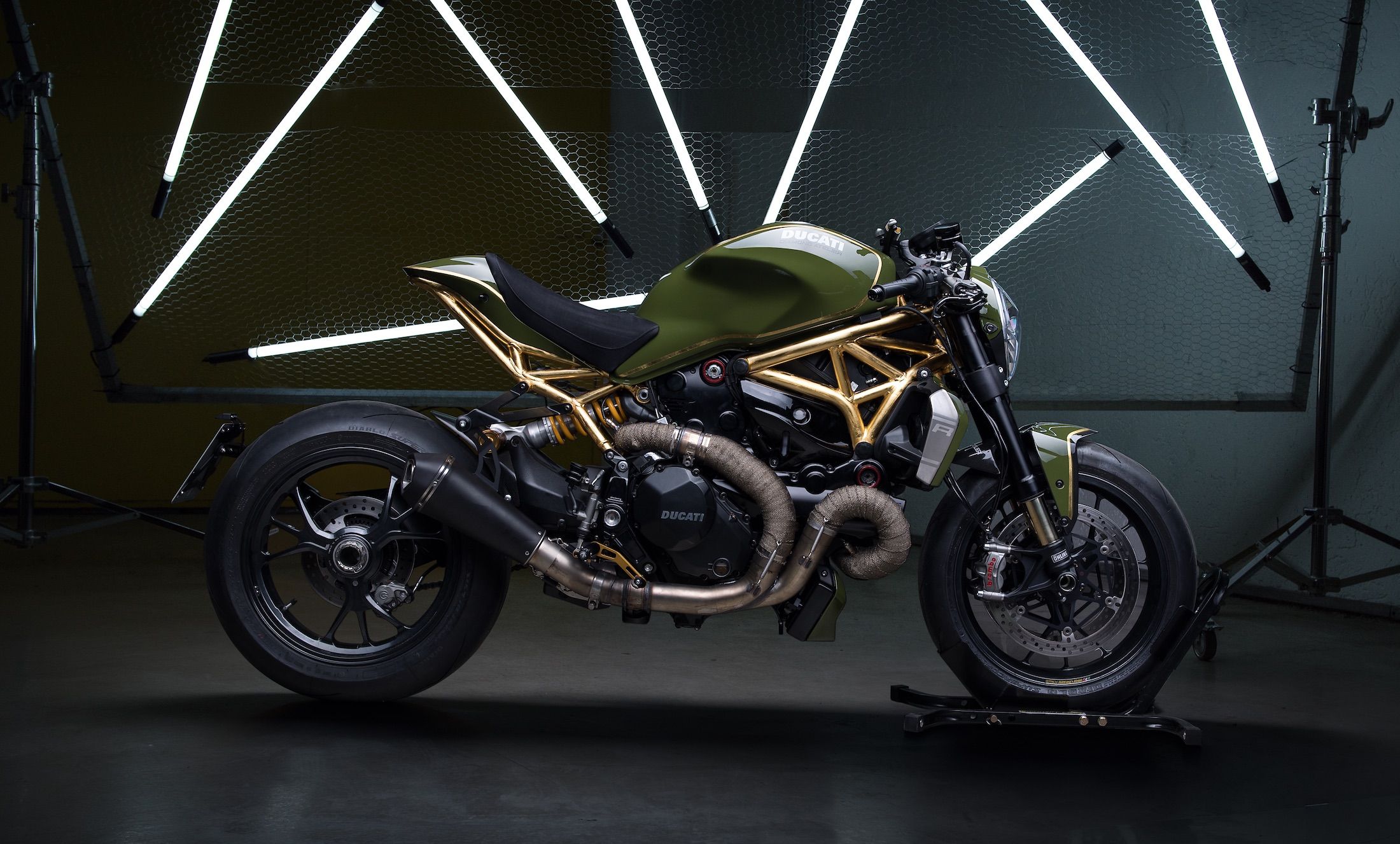 Ducati Monster DA#15, oro de 24K para la más bestia de las Monster