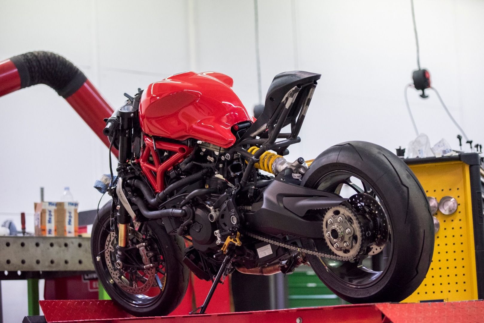 Ducati Monster DA#15, oro de 24K para la Monster