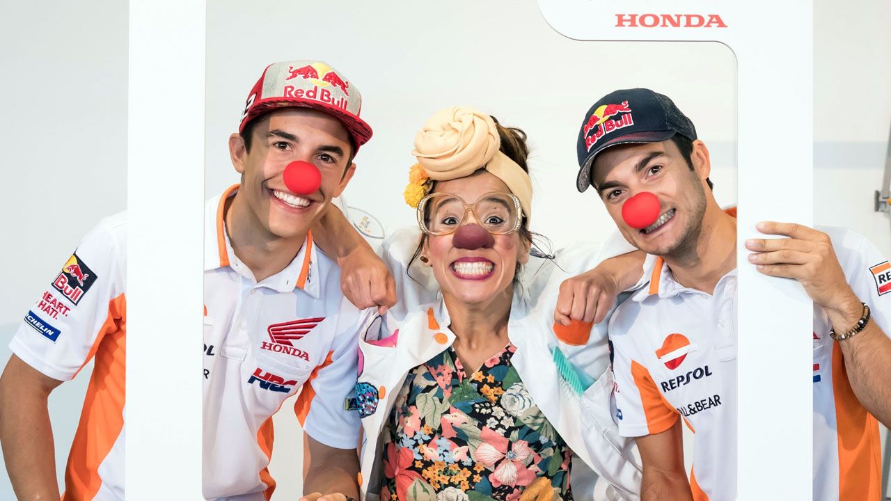 Márquez y Pedrosa apadrinan la campaña “El Valor de un Gesto”