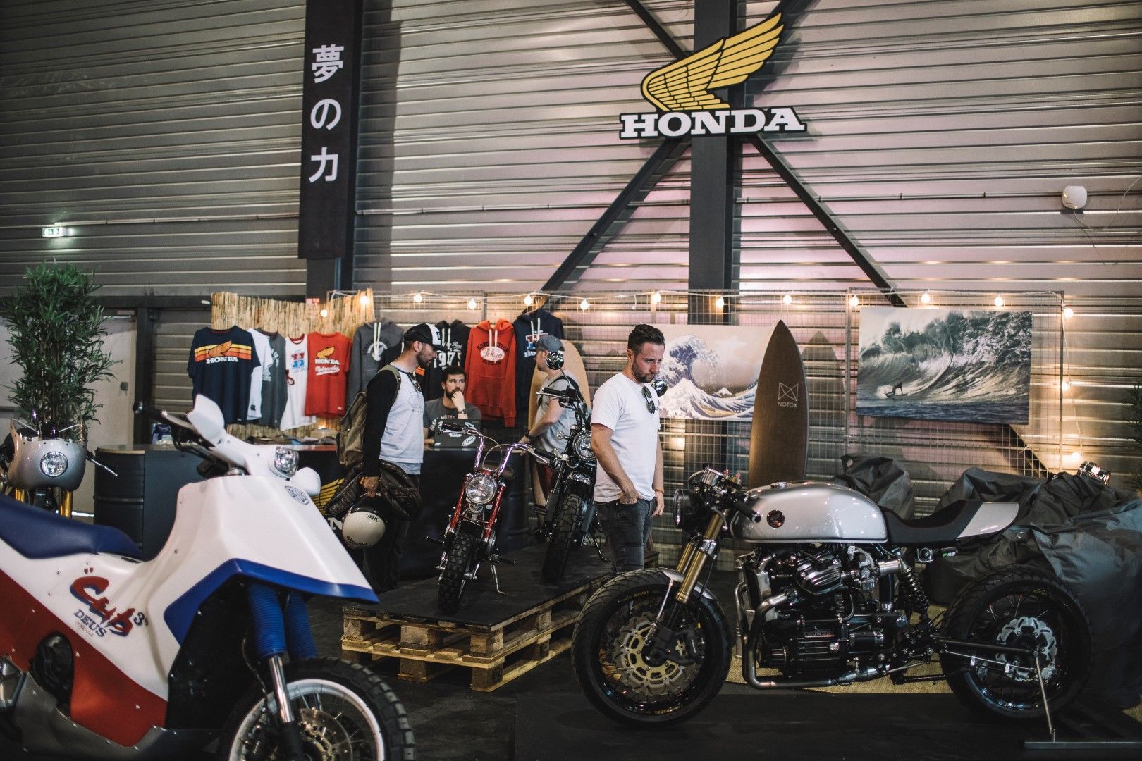 Wheels and waves 2018