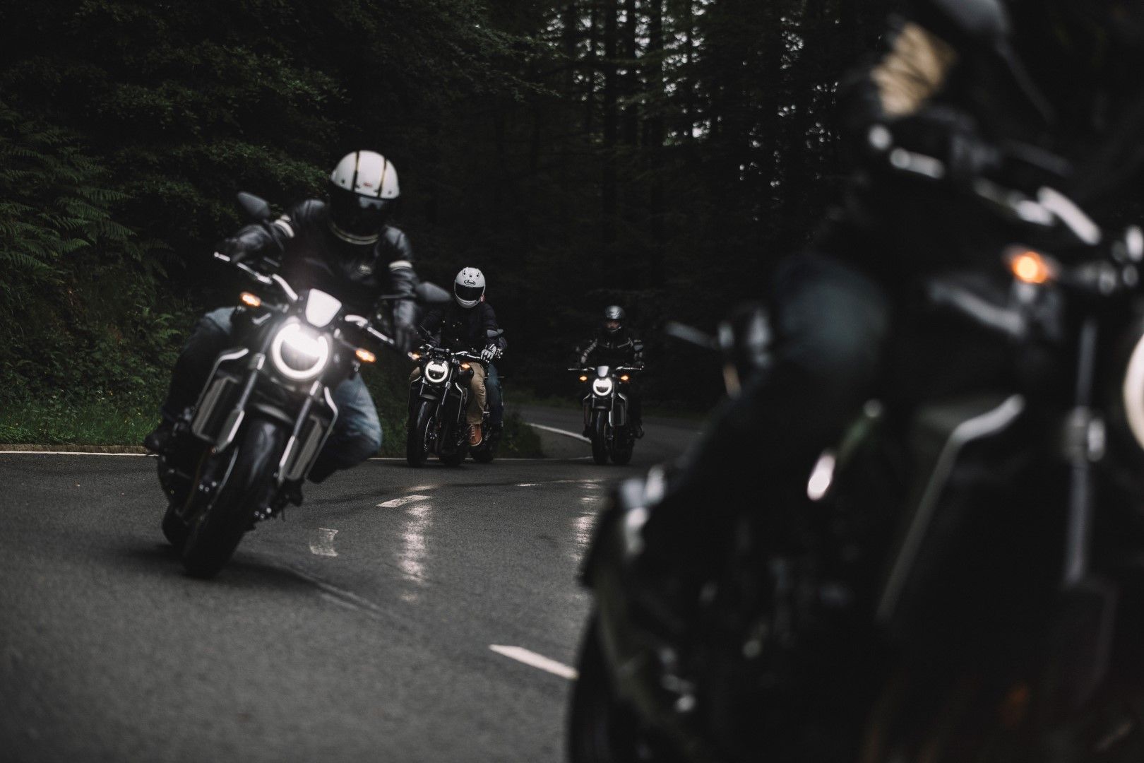 Wheels and waves 2018