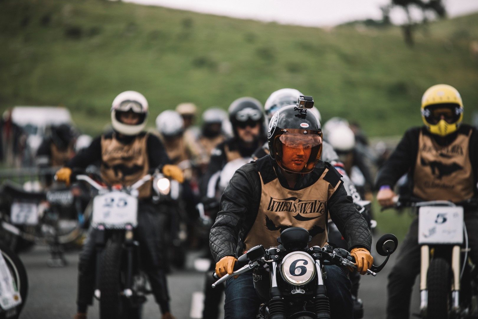 Wheels and waves 2018