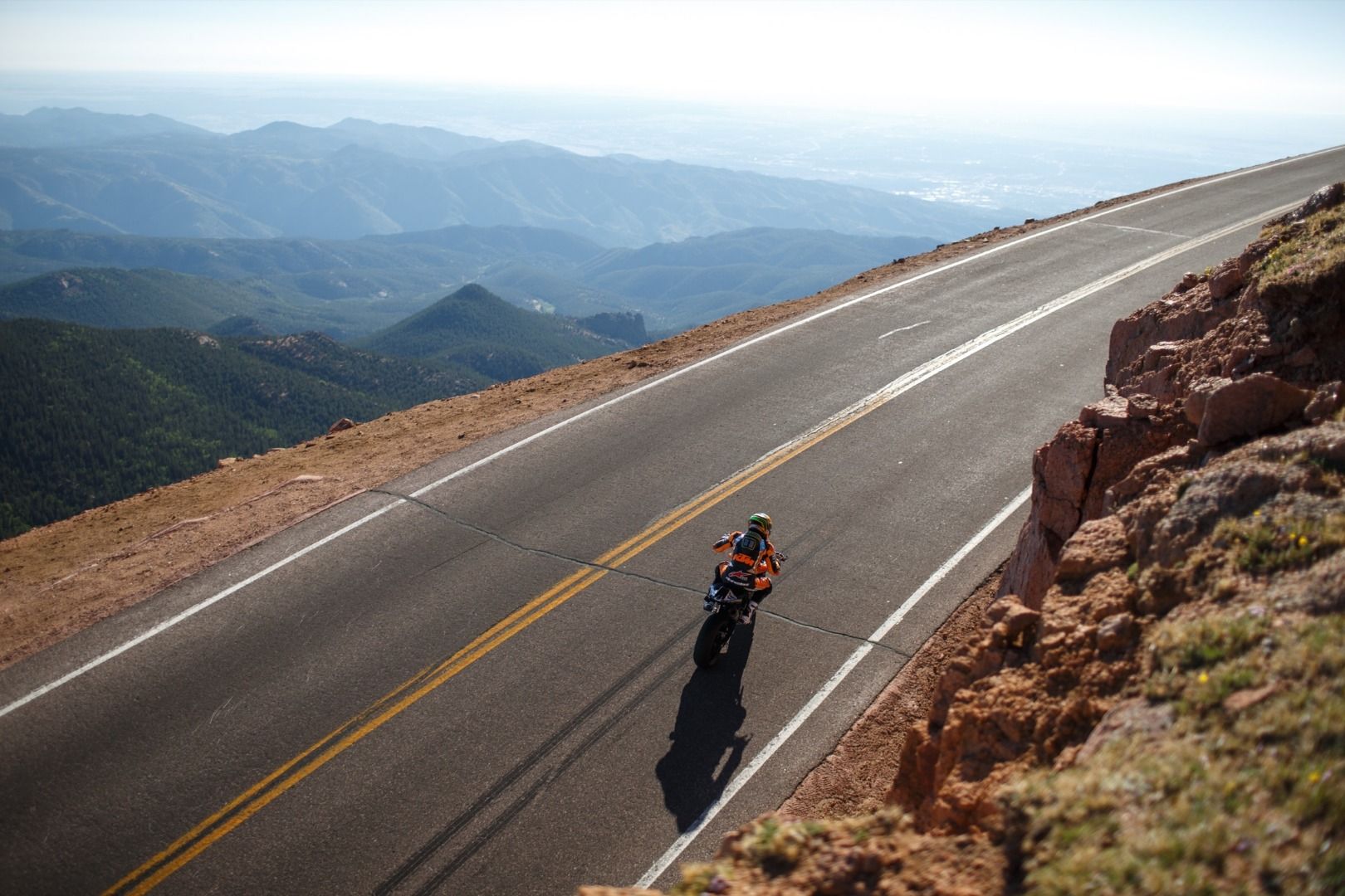KTM 790 Duke y Chris Fillmore Pikes Peak 2018
