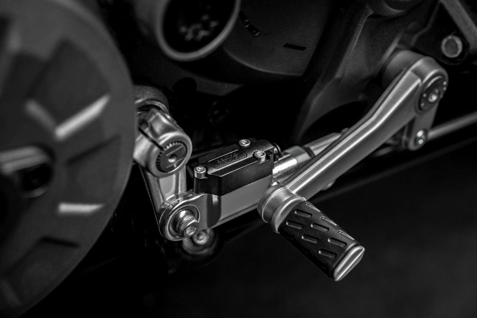 Ducati Monster 1200 25 Aniversario