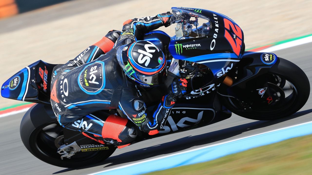 Pecco Bagnaia conquista Assen en Moto2 y Fabio Quartararo vuelve a brillar