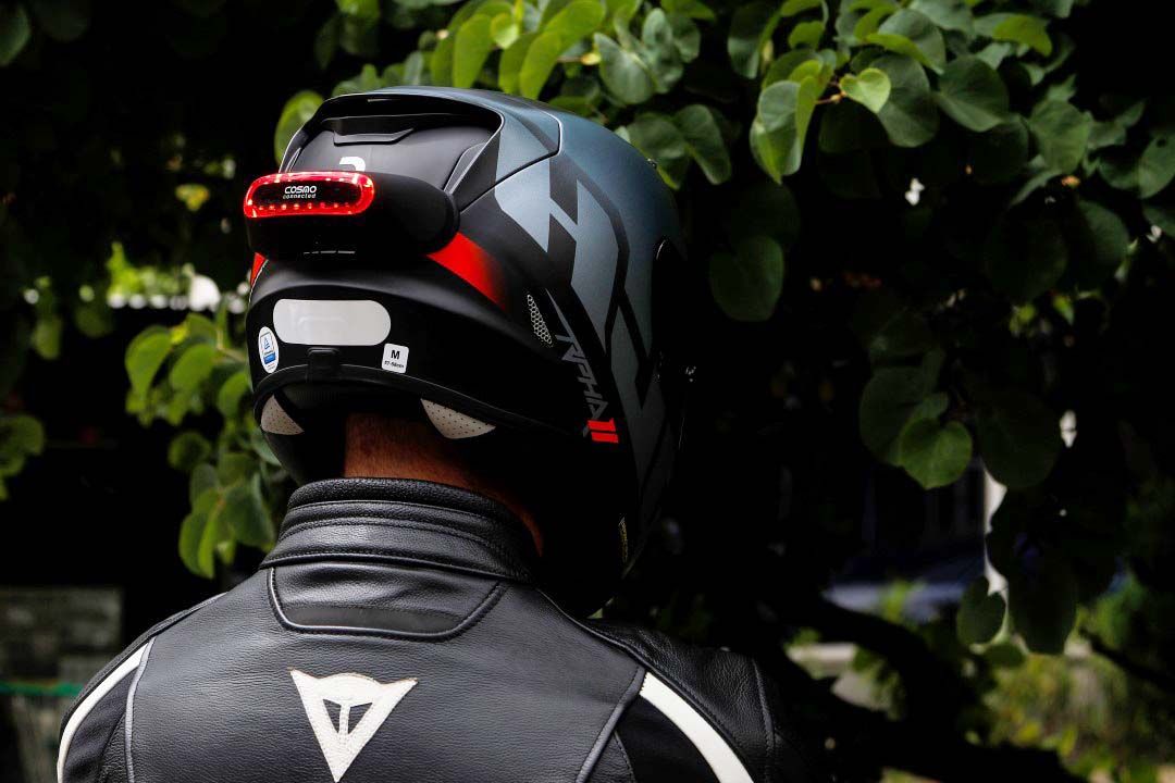 Cascos de moto con luz trasera best sale