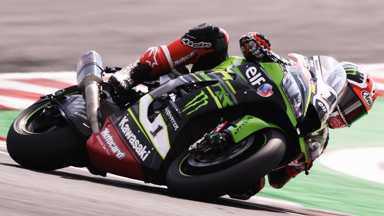 Jonathan Rea domina de principio a fin en Misano y suma la novena victoria de 2018