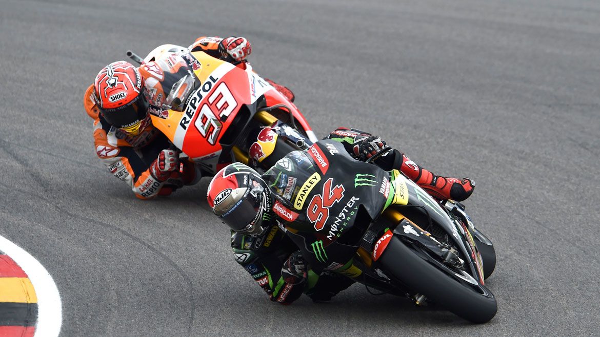 Jonas Folger: ''Estaba luchando con Márquez y no me lo creía”