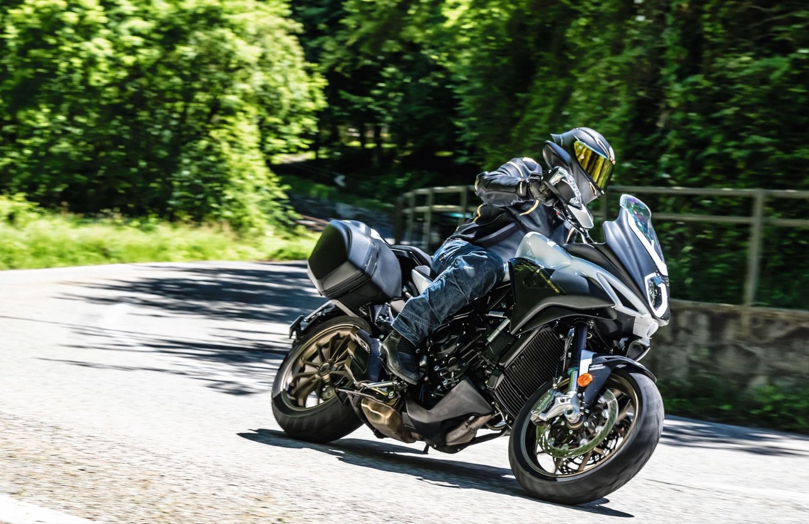 MV Agusta Turismo Veloce Lusso SCS  Prueba