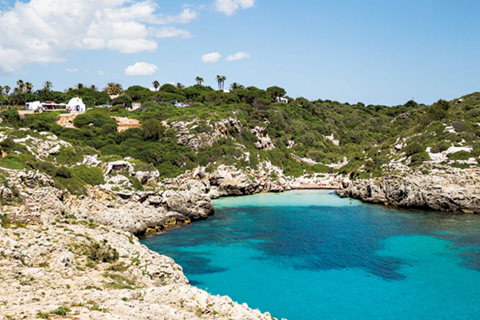 Ruta en moto por Menorca con Ruralka