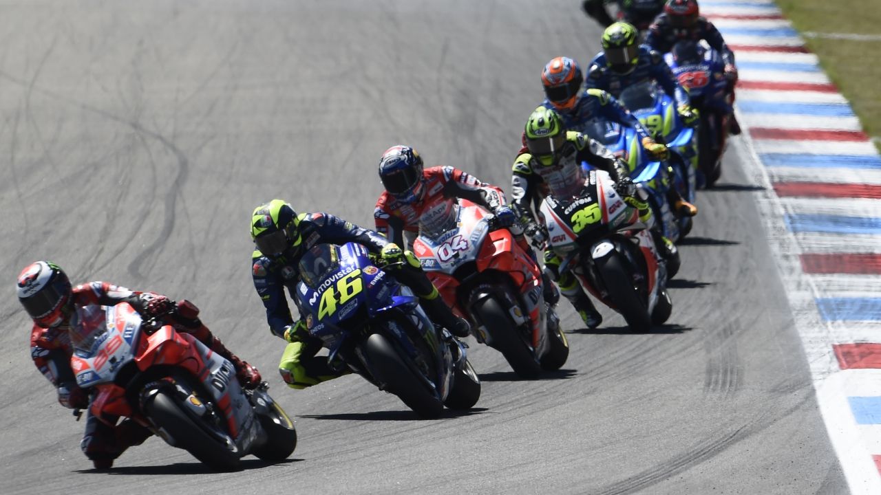 MotoGP 2018 vive cuatro luchas que prometen llegar hasta el final