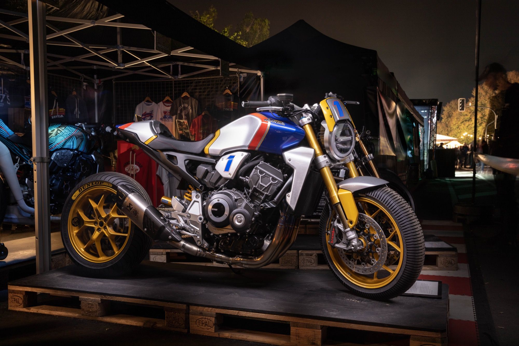 Esta es la espectacular Honda CB1000R de Mick Doohan para Glemseck