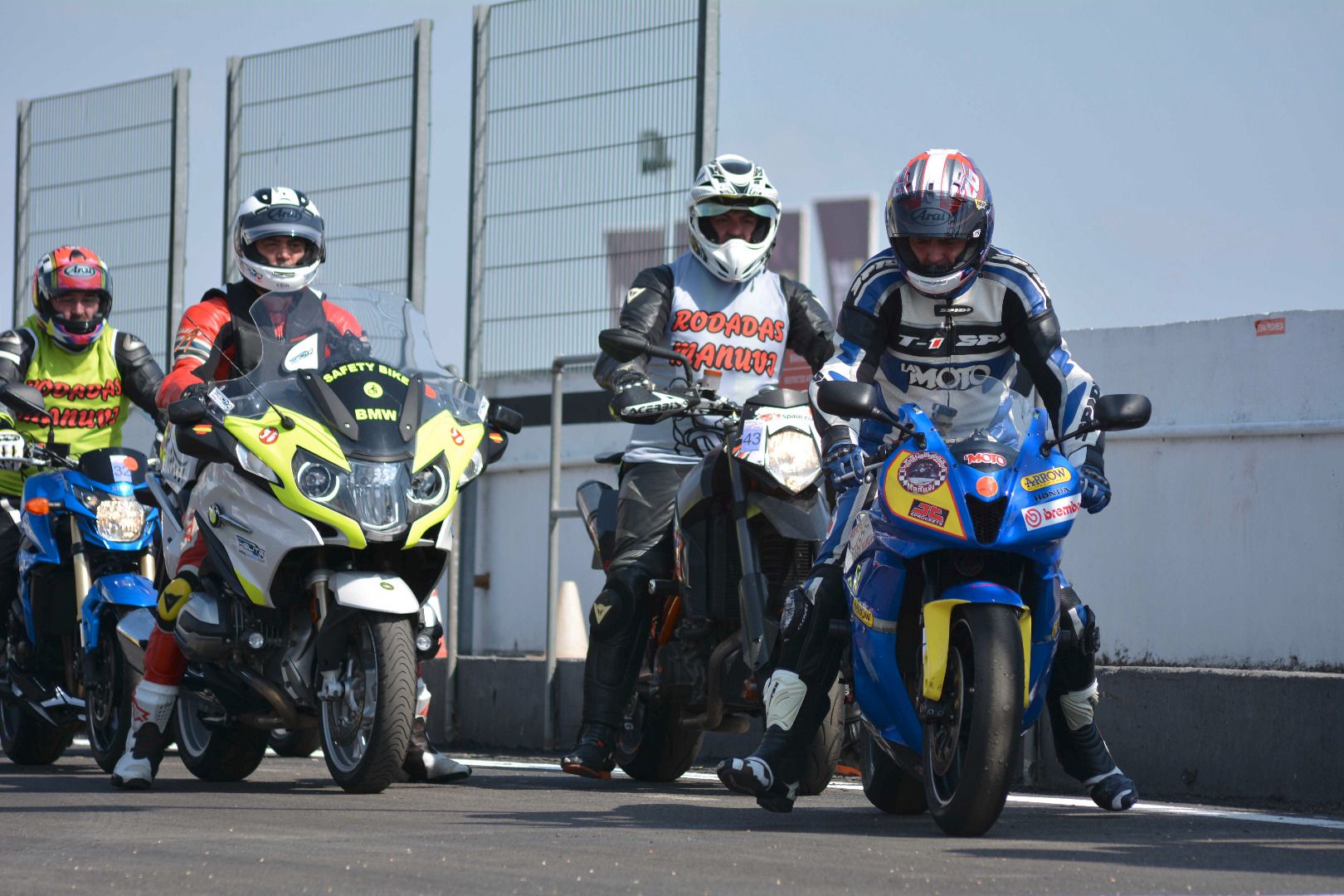 Probamos el nuevo asfalto del Circuito del Jarama RACE