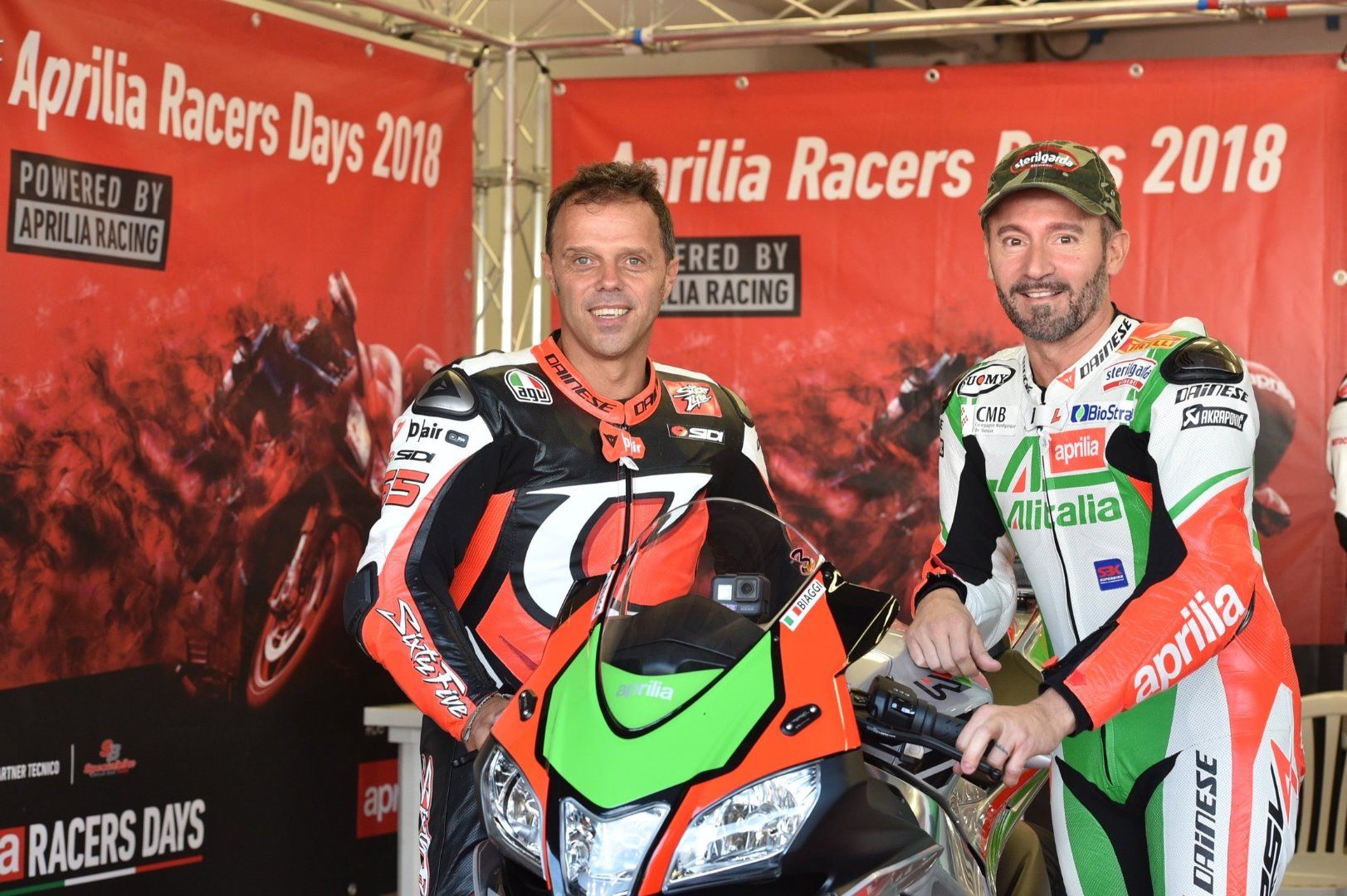 Probamos la Aprilia RSV4 RF Factory Works 2019