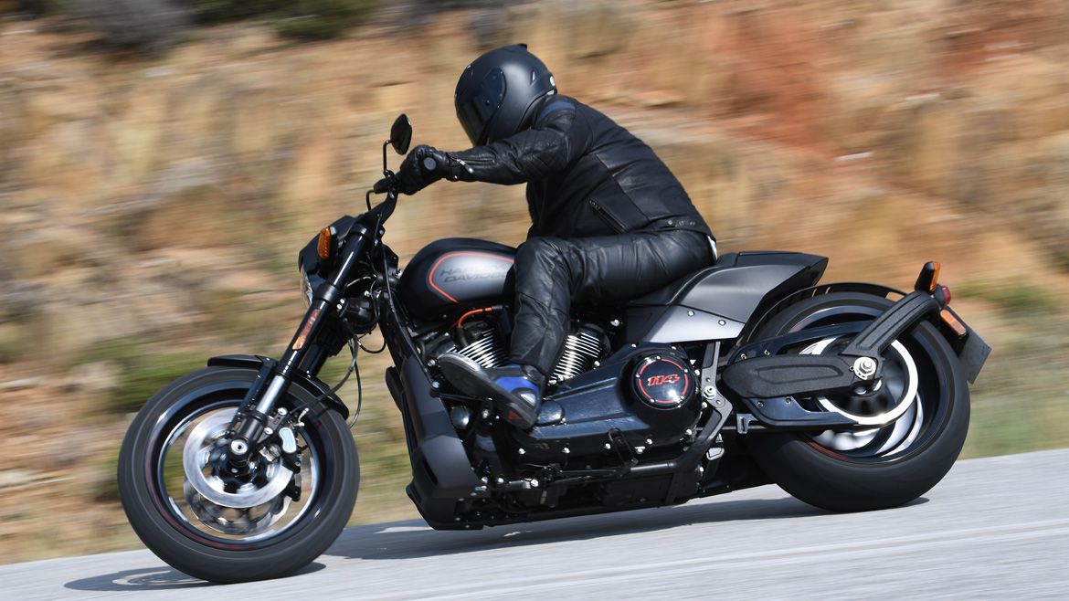 Harley-Davidson Softail FXDR 114