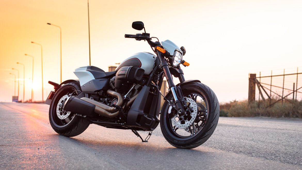 Harley-Davidson Softail FXDR 114