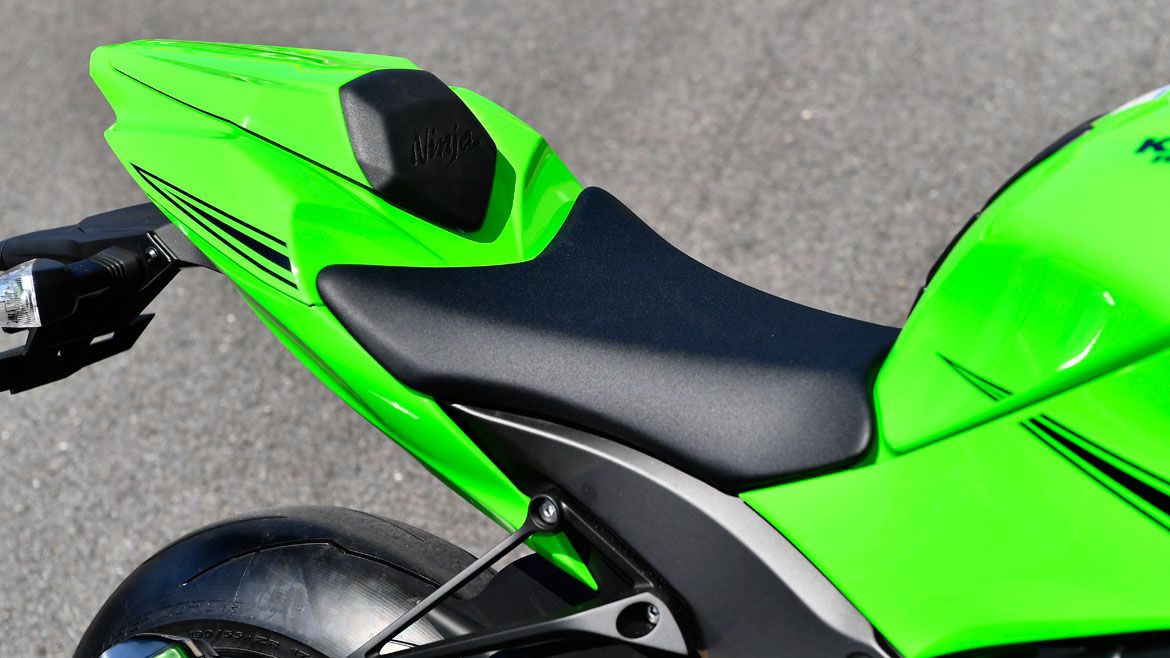 Kawasaki Ninja ZX-10RR: Ficha técnica y primeras impresiones