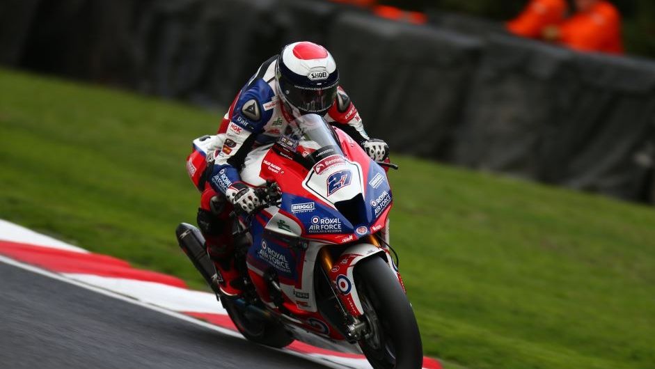 NoTodoMotoGP: Jake Dixon y la mecánica resucitan los fantasmas de Leon Haslam