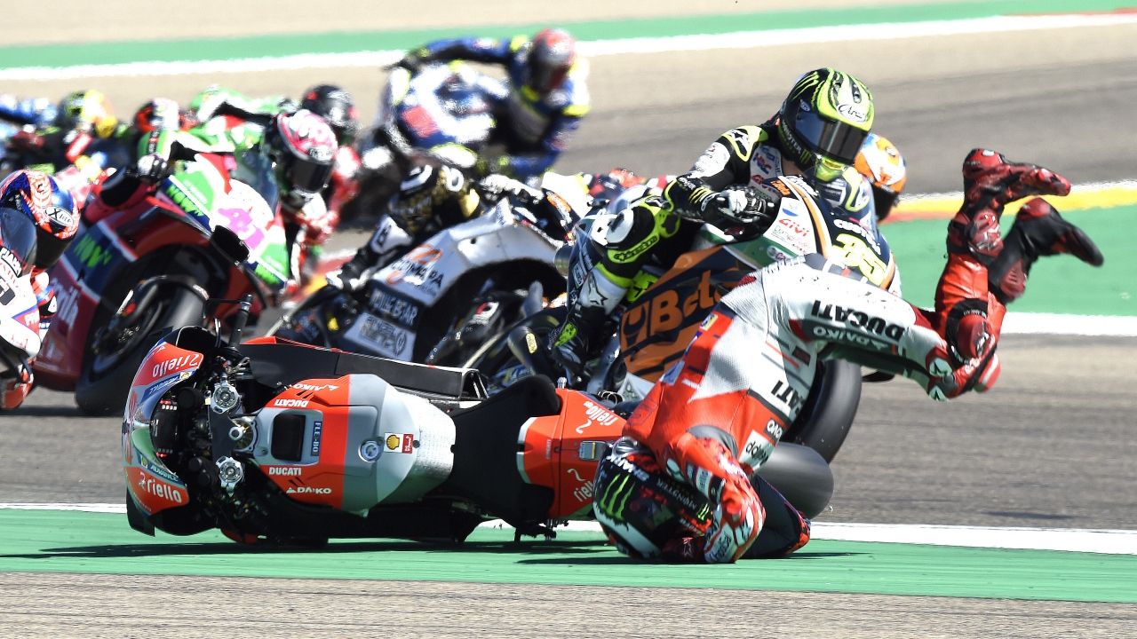 Caída Jorge Lorenzo en Aragón 2018