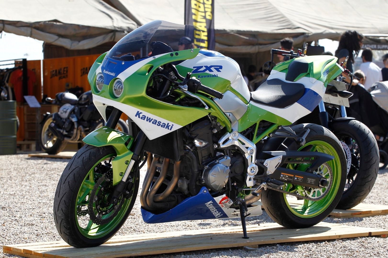 Kit Kawasaki ZXR 750 para Kawasaki Z900