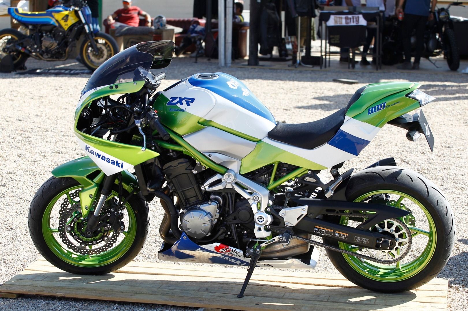 Kit Kawasaki ZXR 750 para Kawasaki Z900