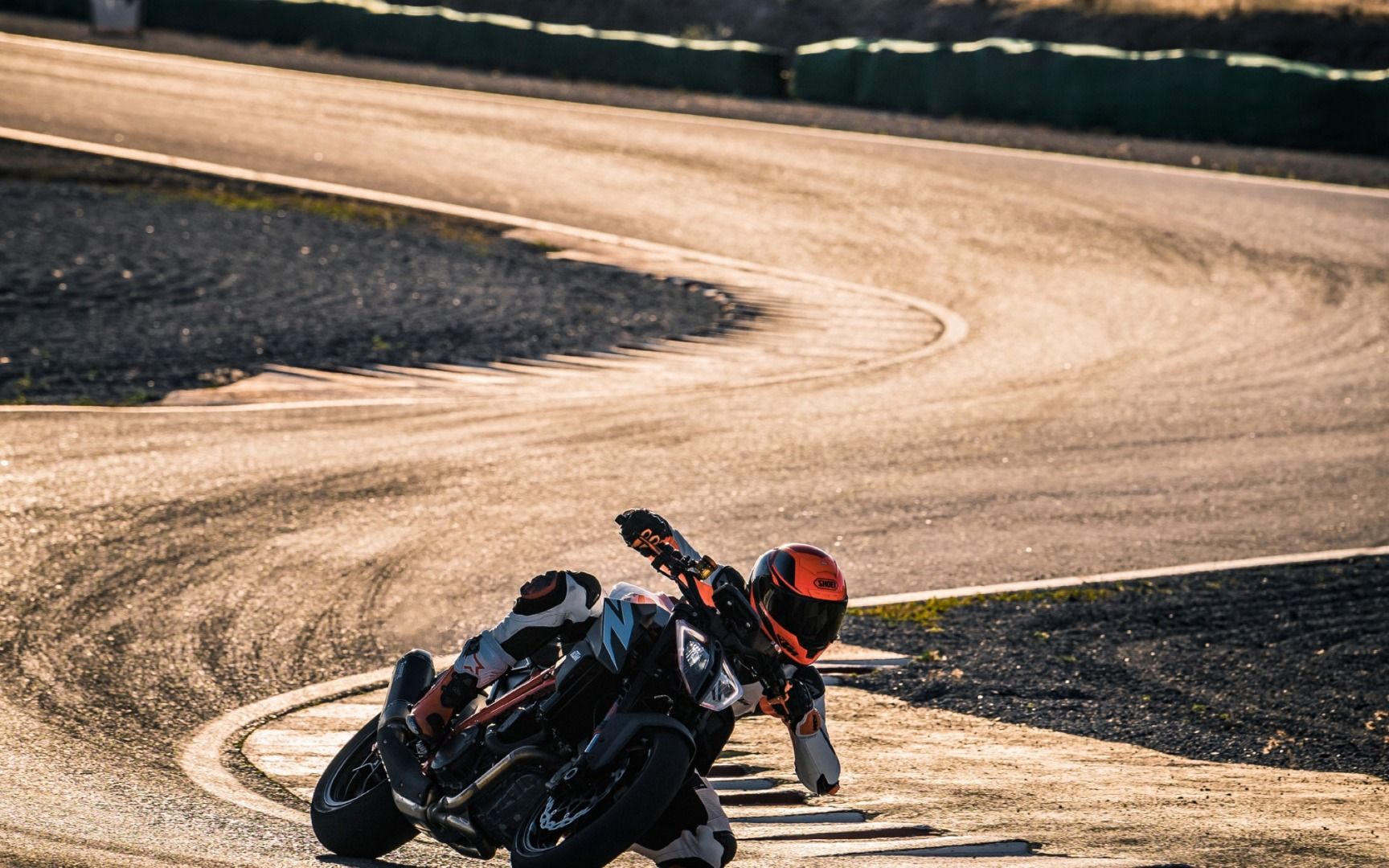 KTM 1290 Super Duke R 2019