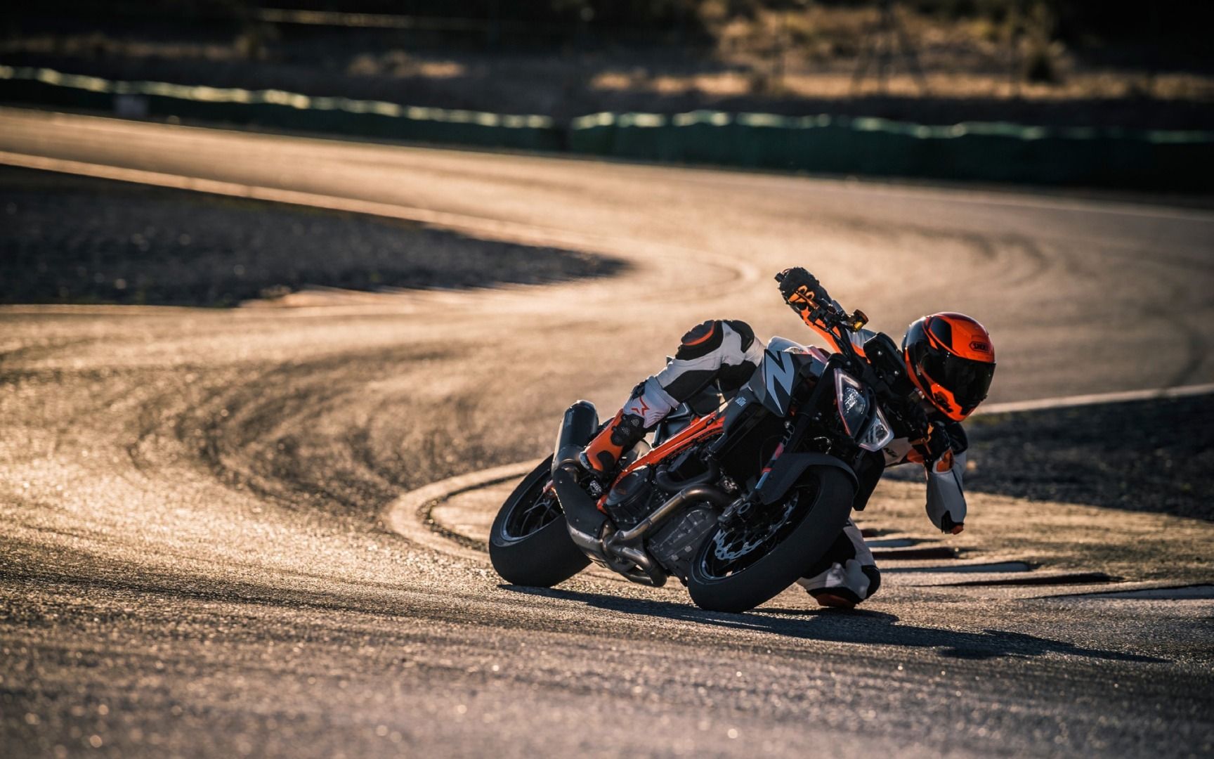 KTM 1290 Super Duke R 2019