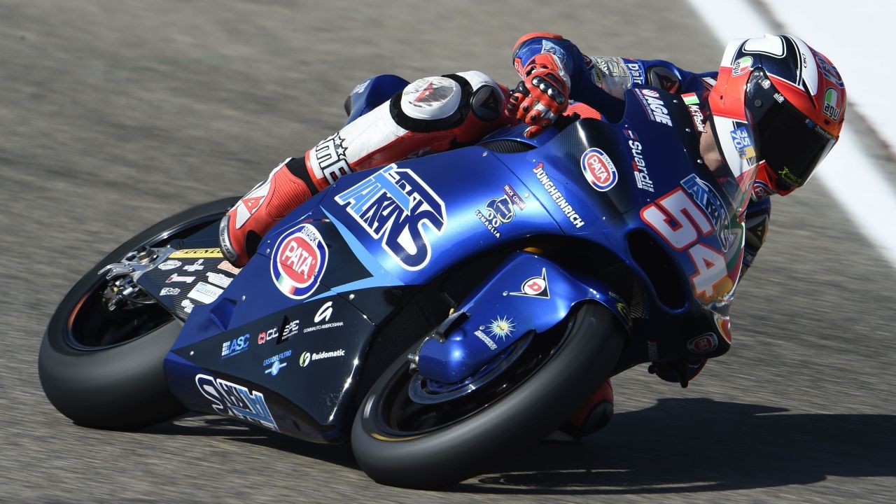 Mattia Pasini comanda mañana y tarde en el estreno de Moto2 en Tailandia