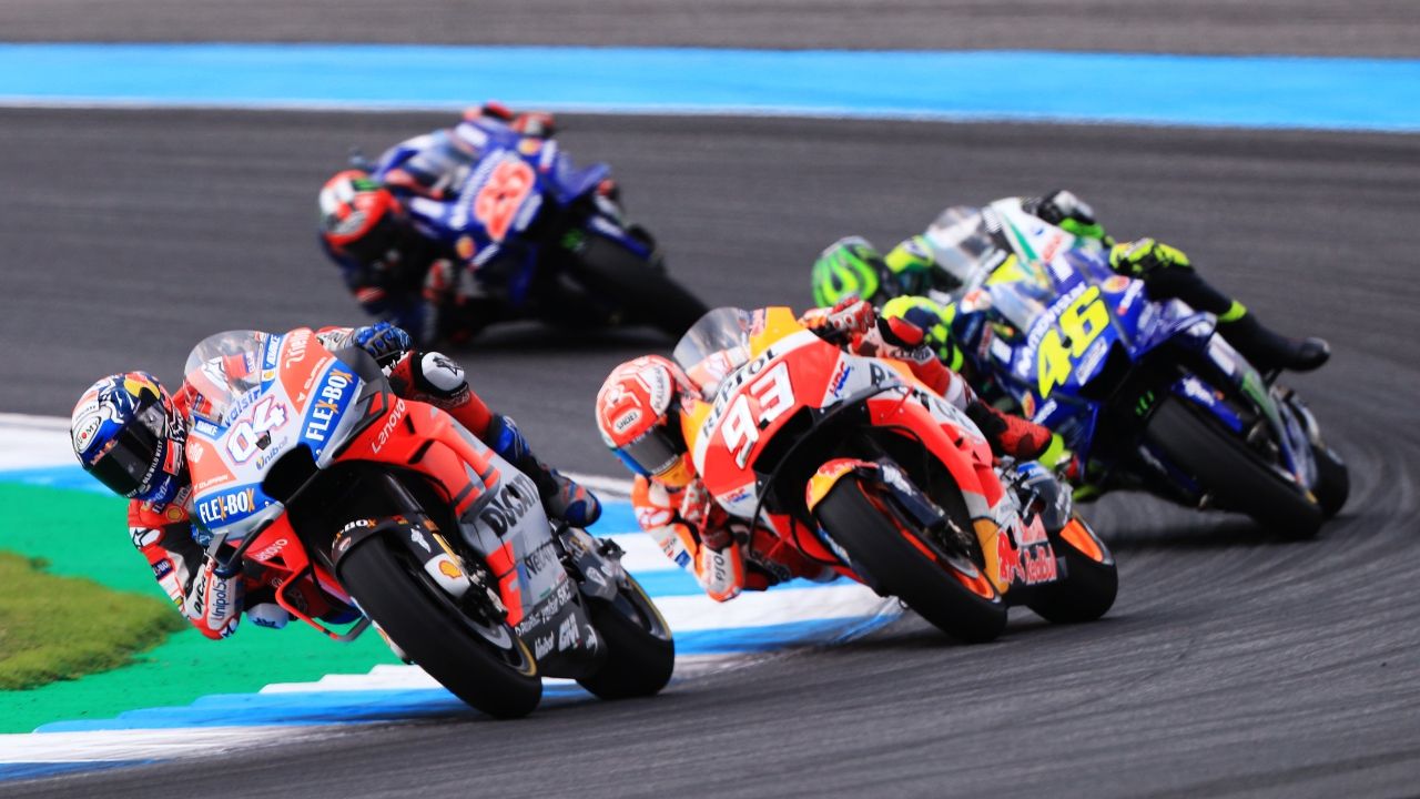 Marc Márquez vs Andrea Dovizioso en el GP de Tailandia