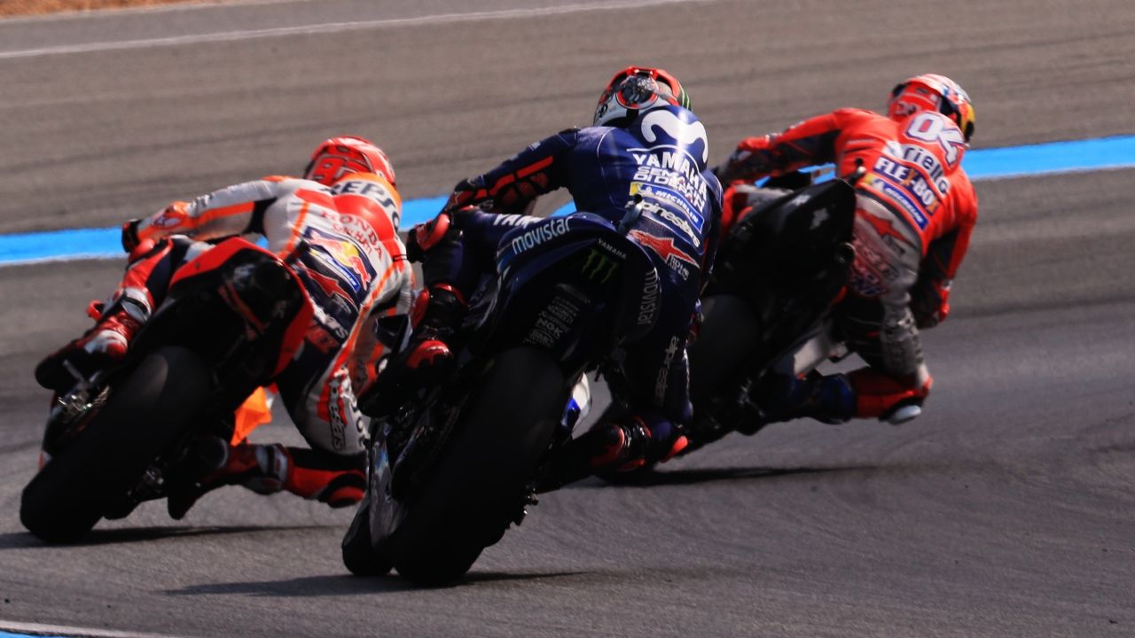 Marc Márquez vs Andrea Dovizioso en el GP de Tailandia