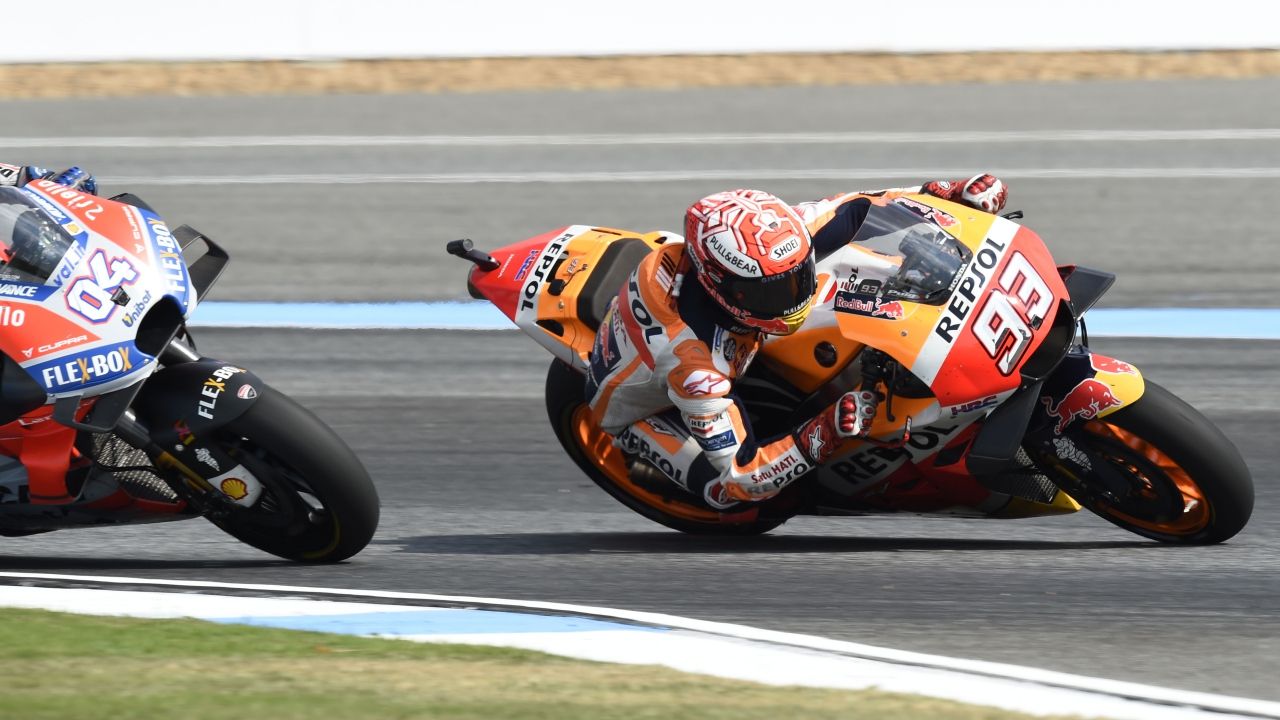 Marc Márquez vs Andrea Dovizioso en el GP de Tailandia