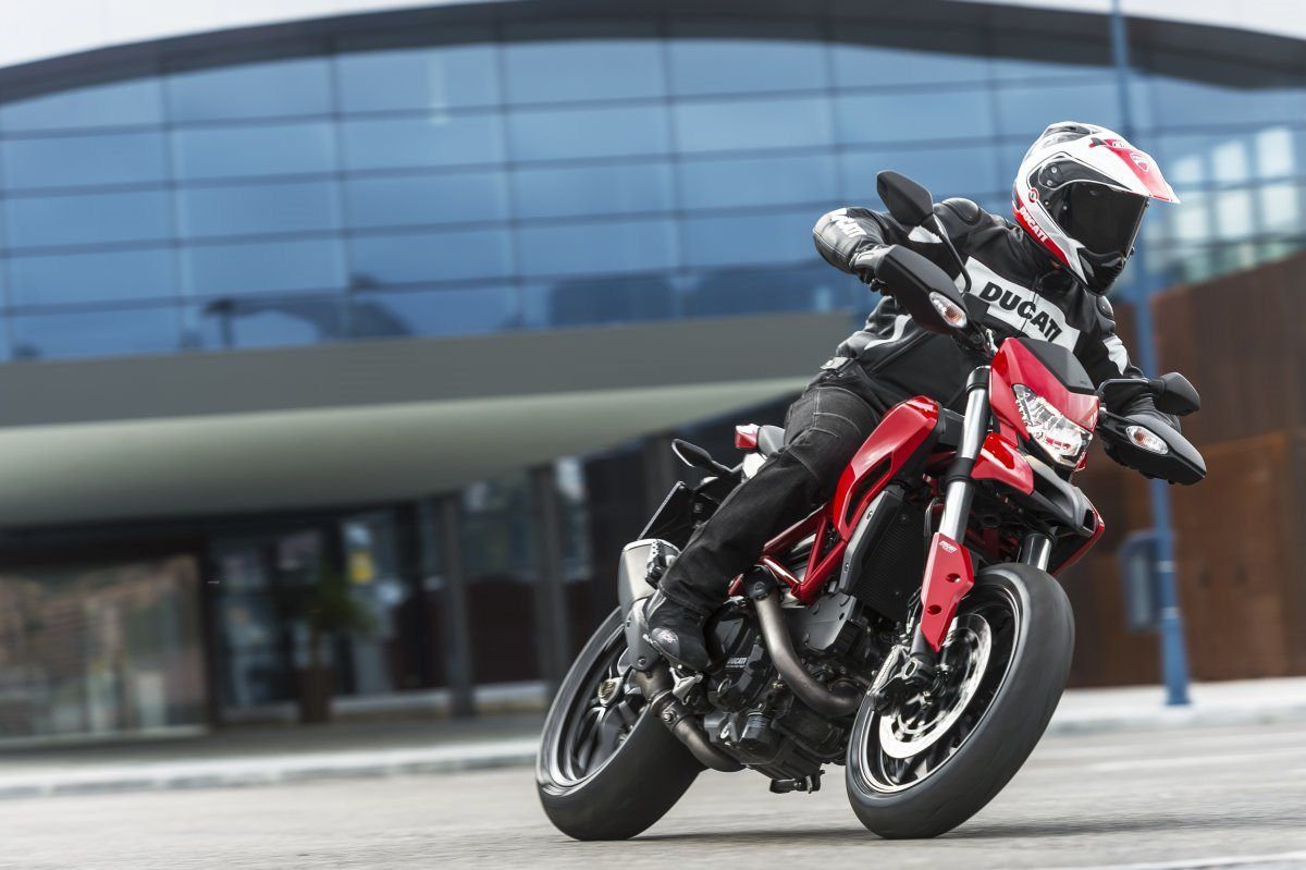 Ducati Hypermotard 821