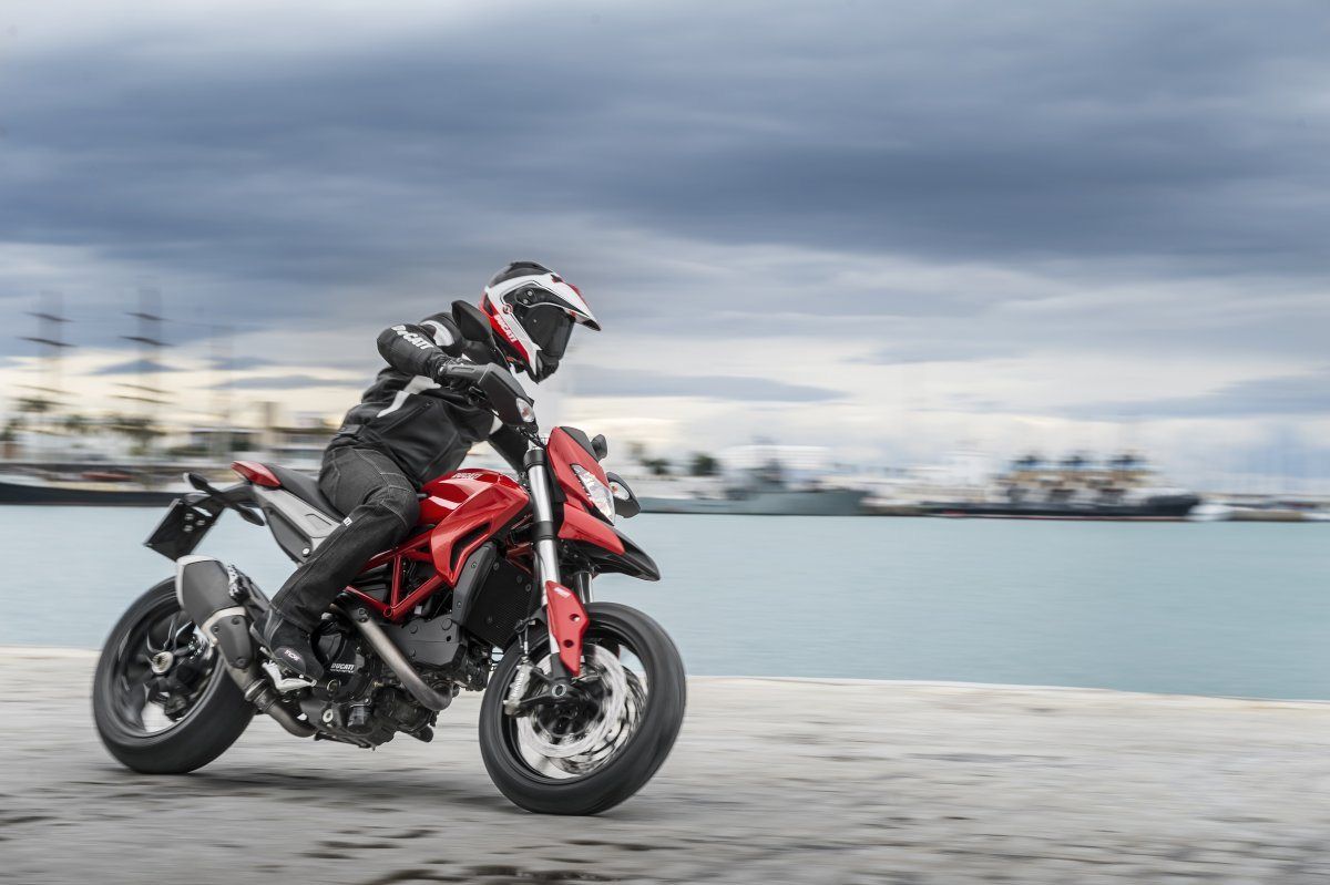 Ducati Hypermotard 821