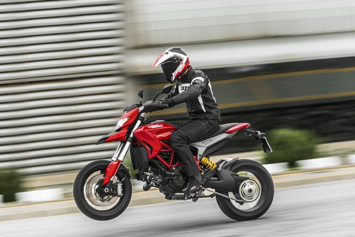 Ducati Hypermotard 821