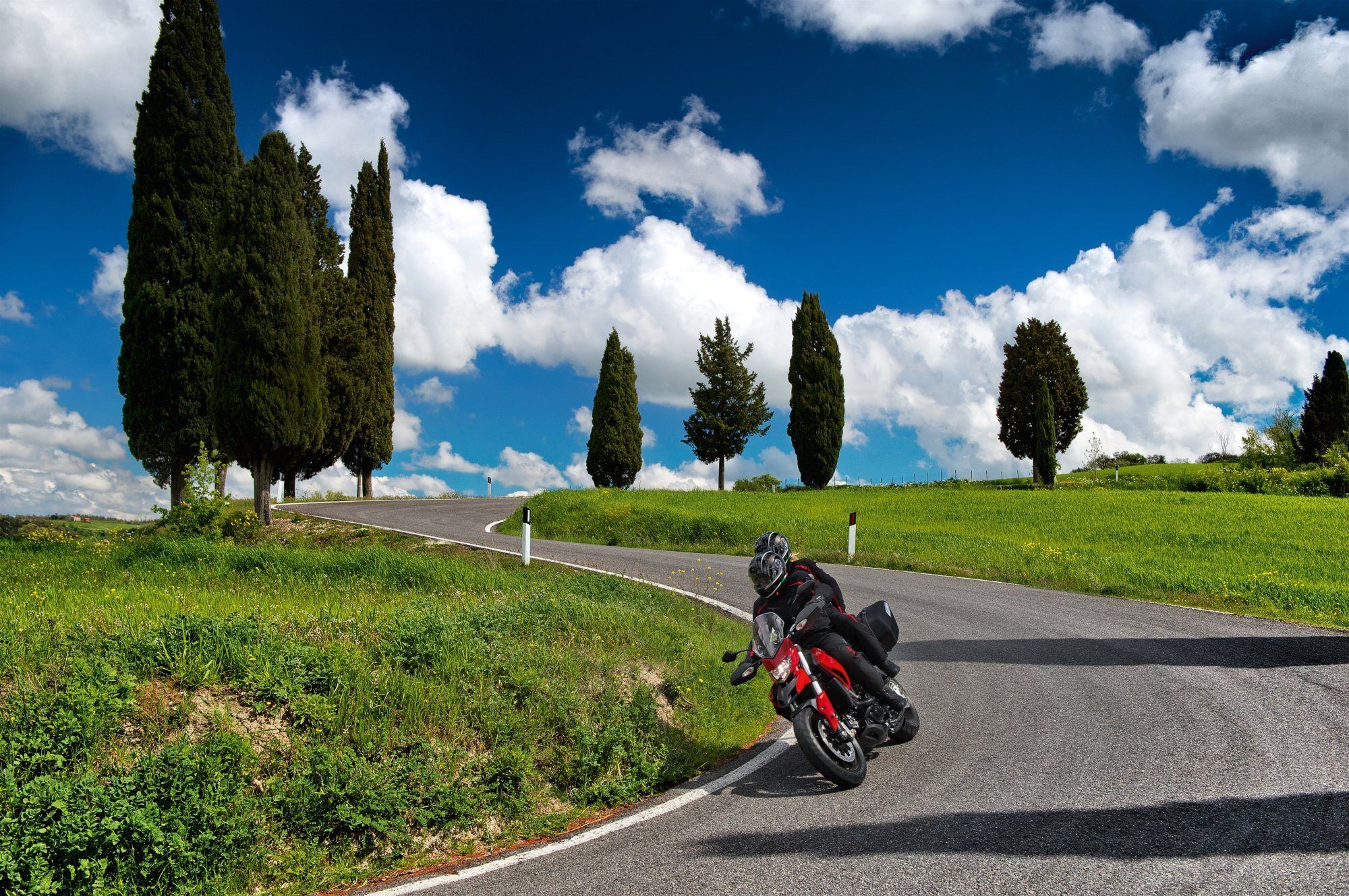 Ducati Hyperstrada