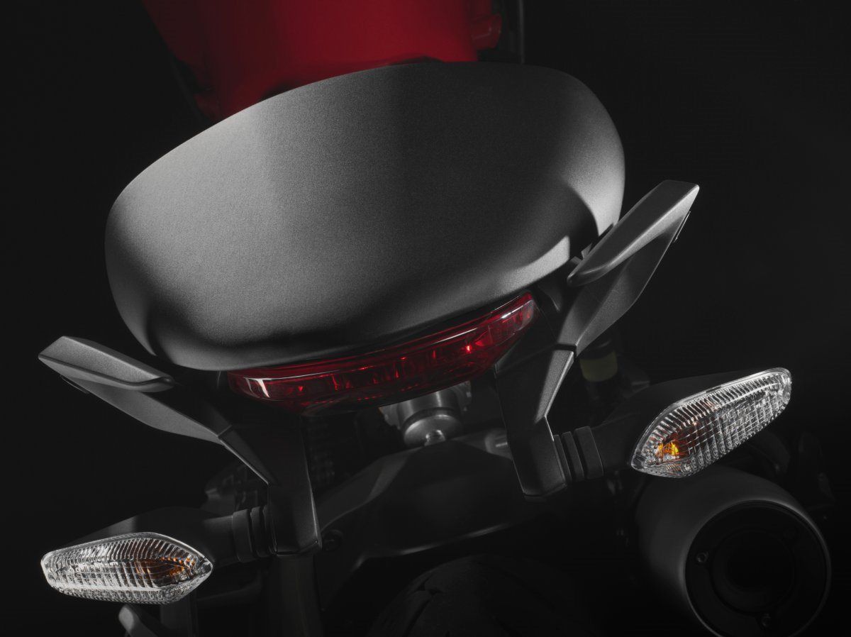 Ducati Monster 1200