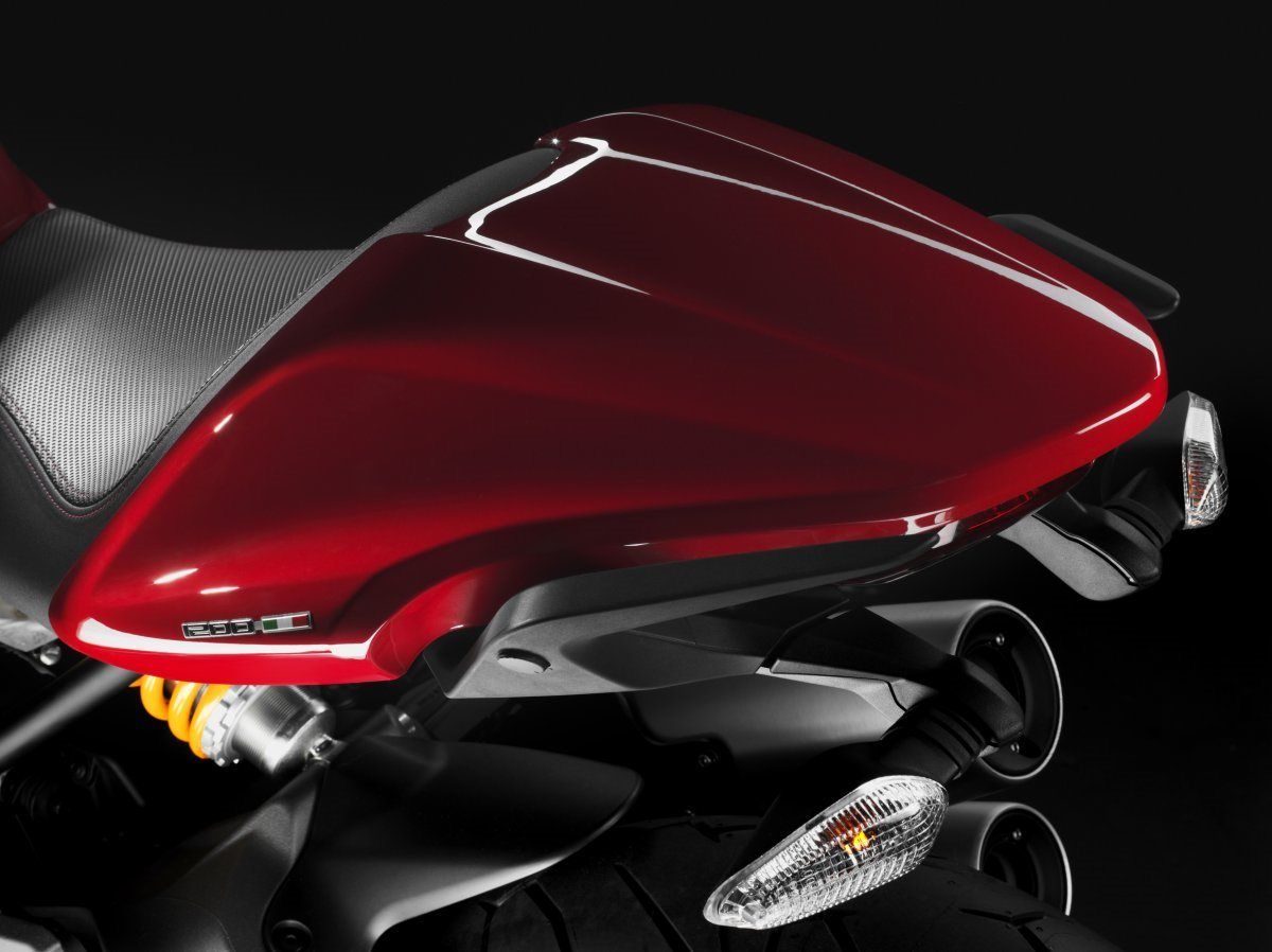 Ducati Monster 1200