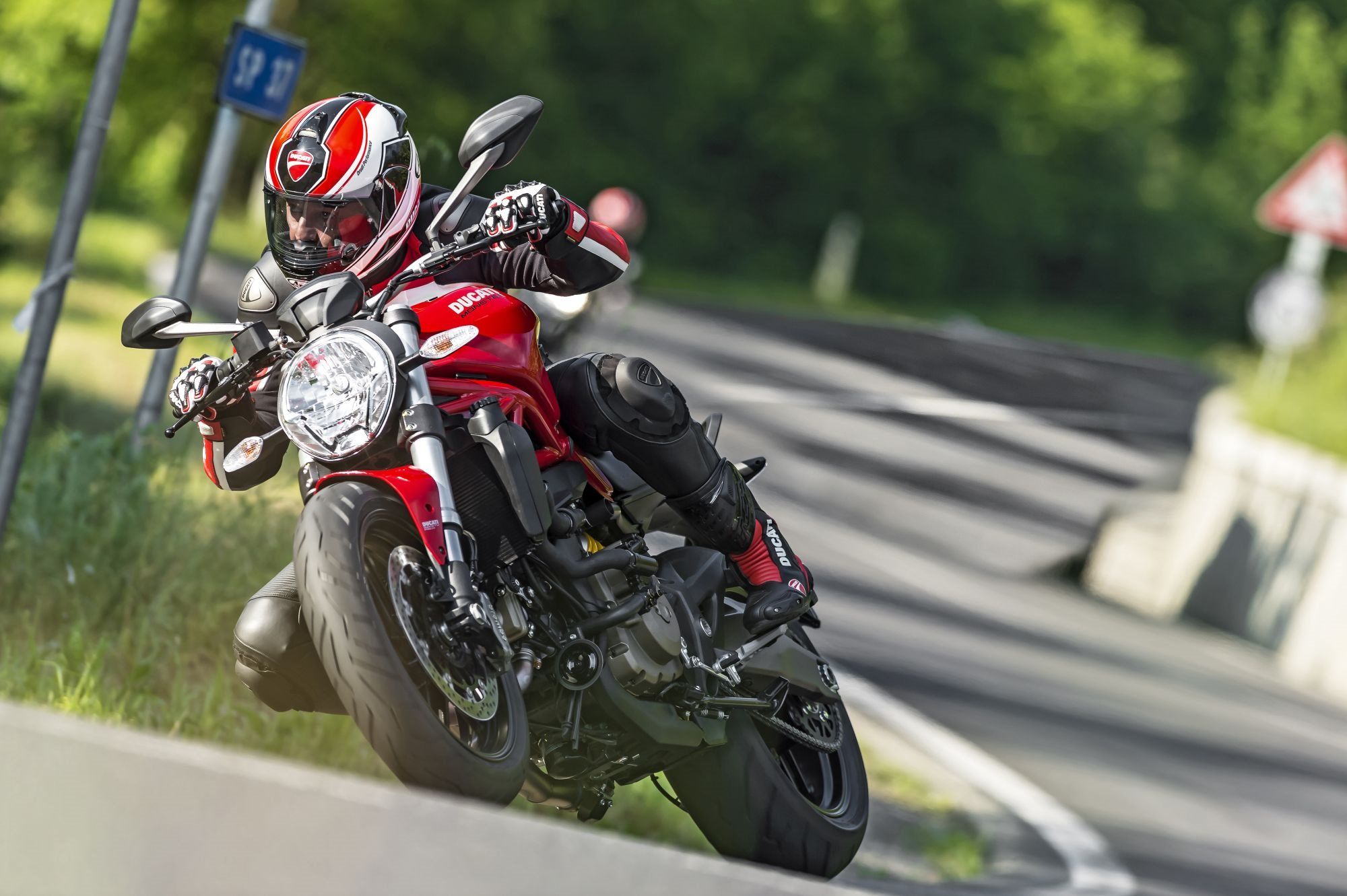 Ducati Monster 821