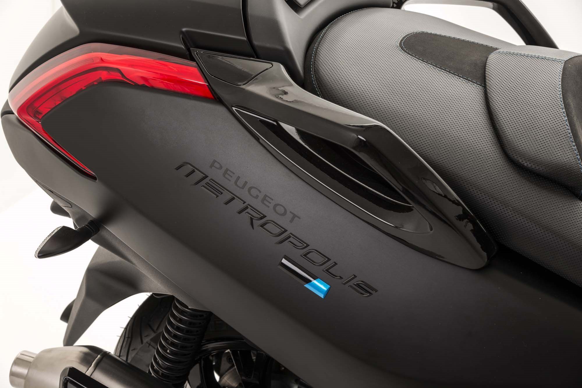 Peugeot Metropolis 400 Blue Line