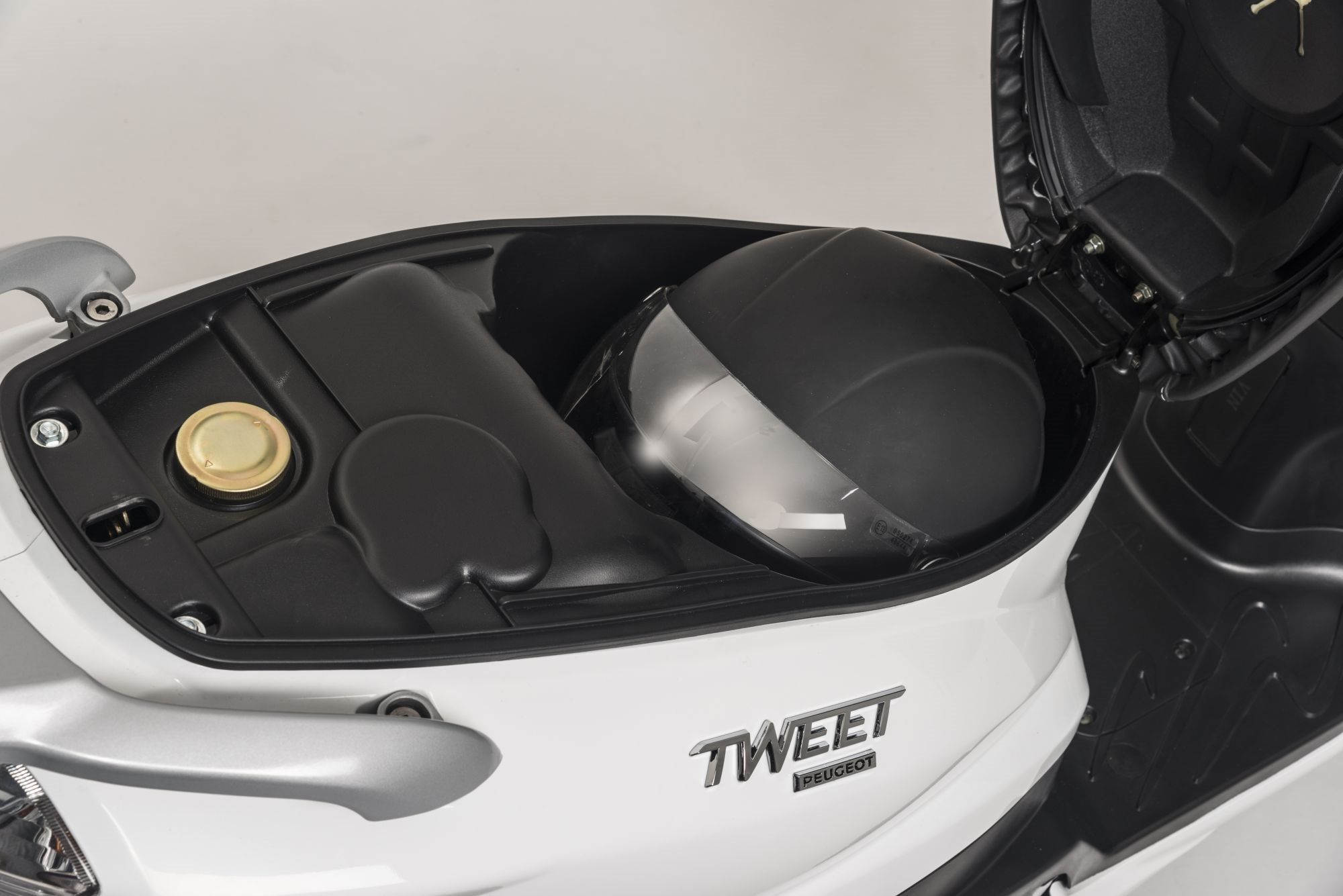 Peugeot Tweet 50