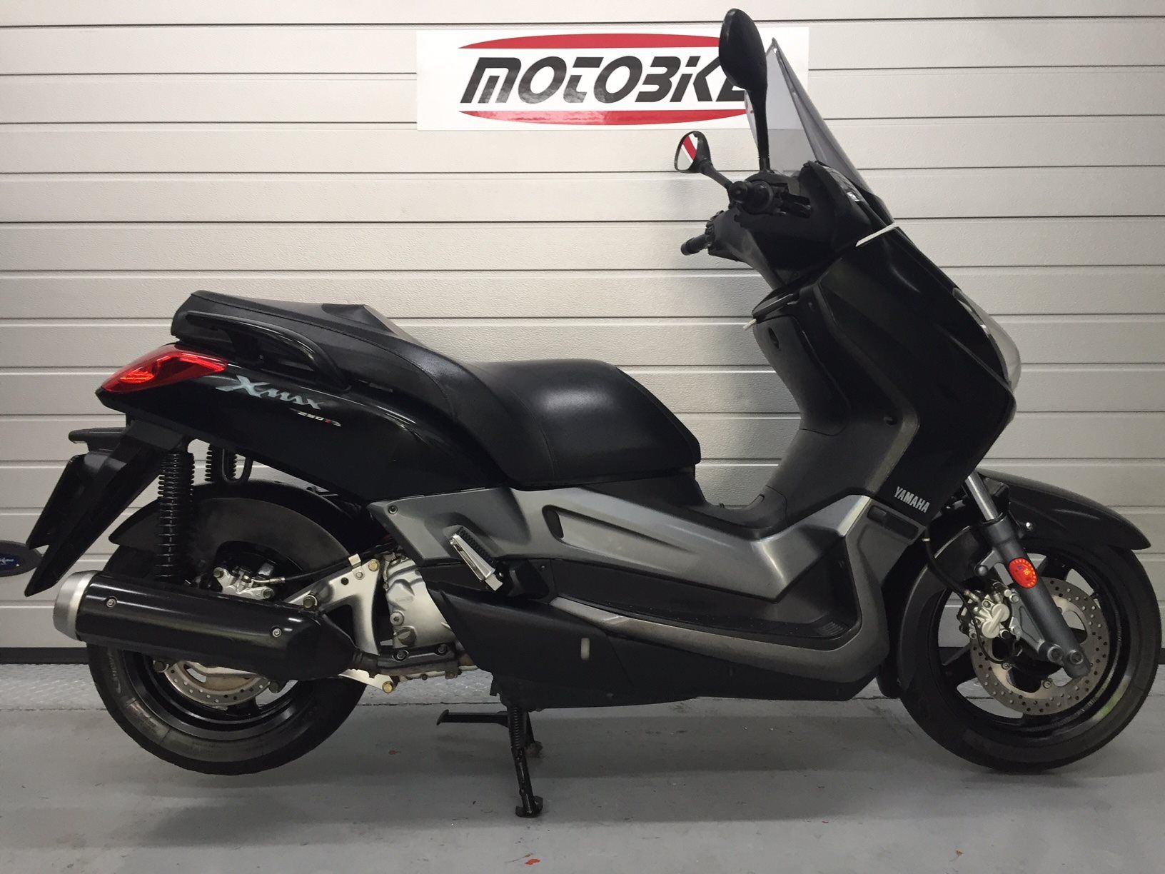 Yamaha X-Max 250