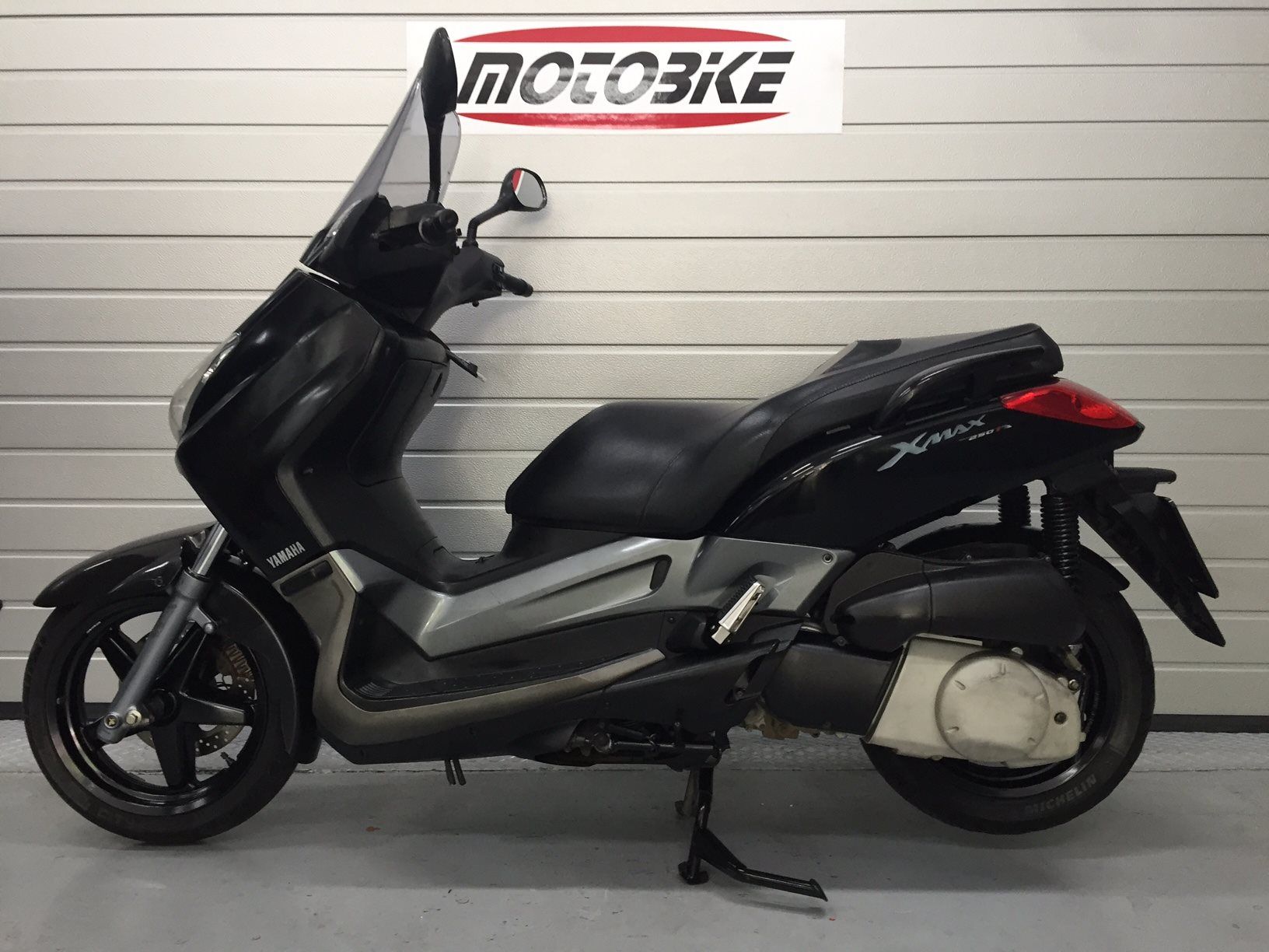Yamaha X-Max 250