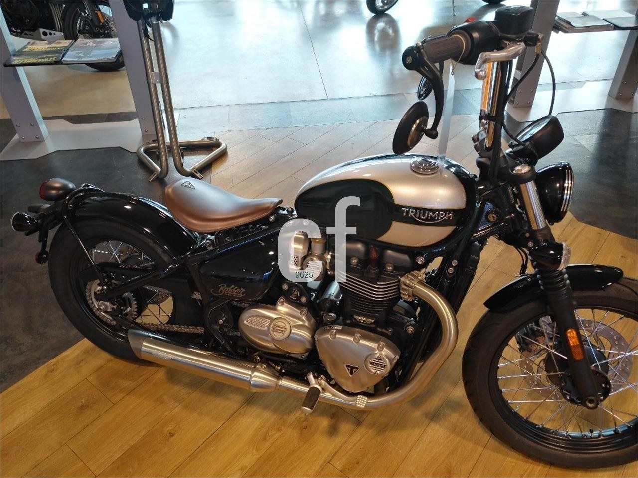 Triumph Bonneville Bobber