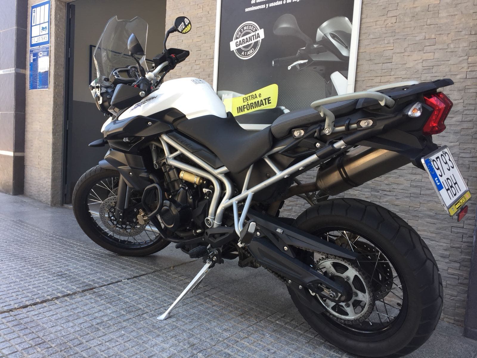 Triumph Tiger 800 XC A1