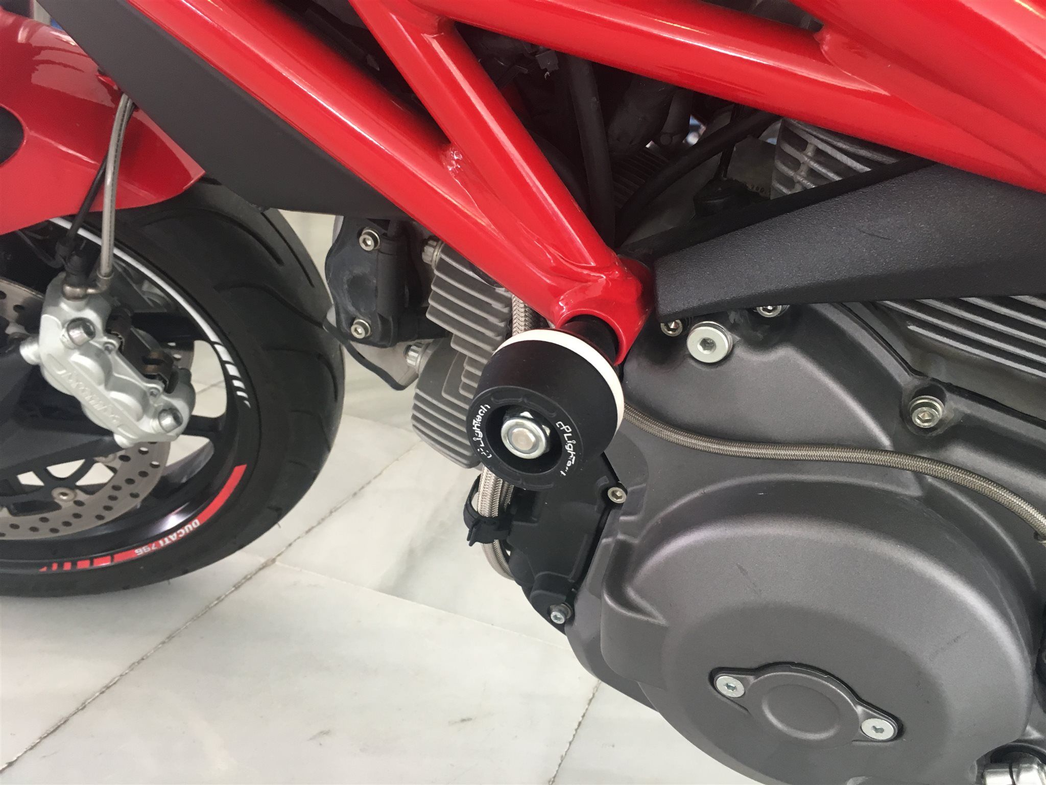 Ducati Monster 796