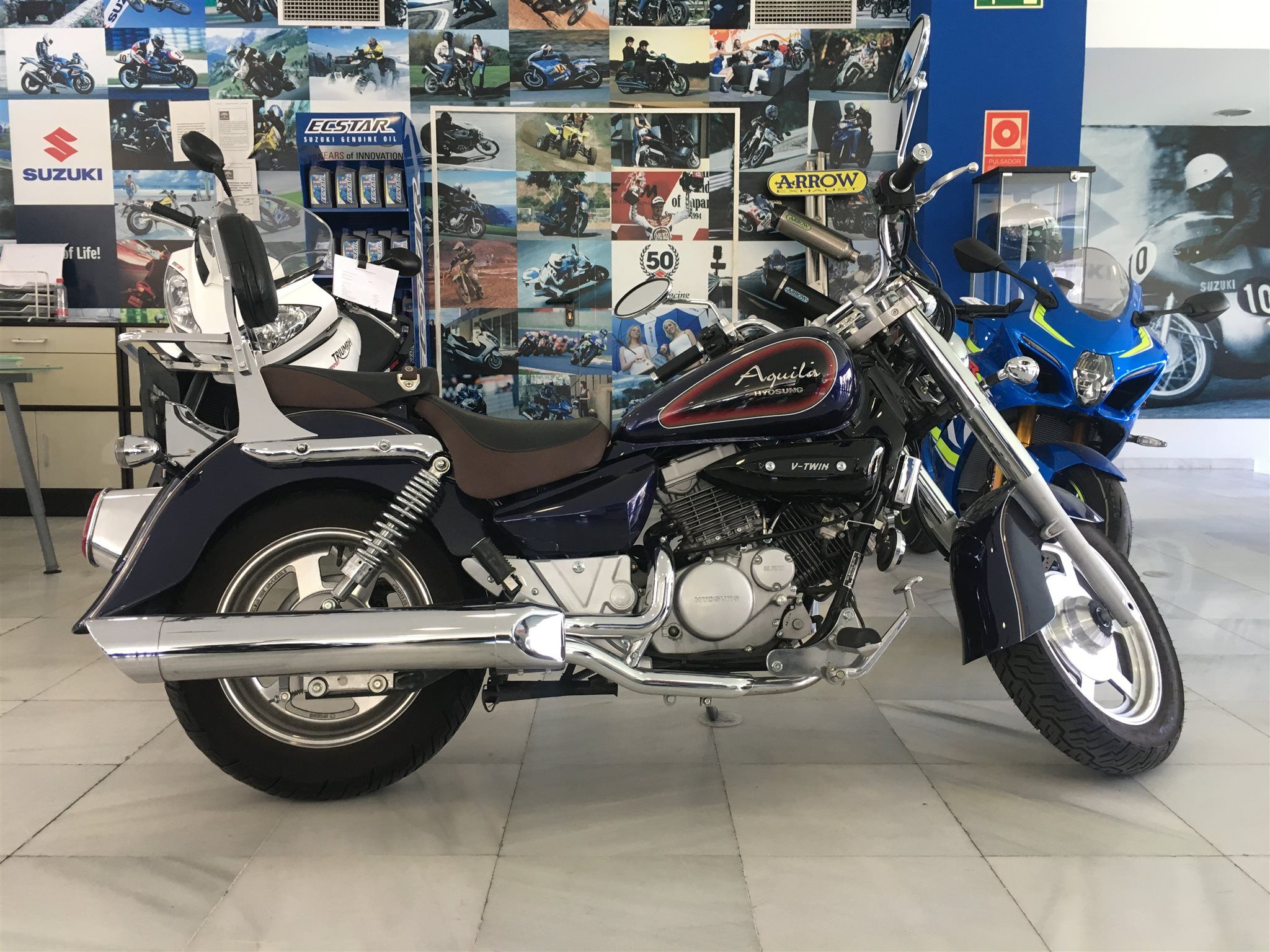 Hyosung Aquila 125