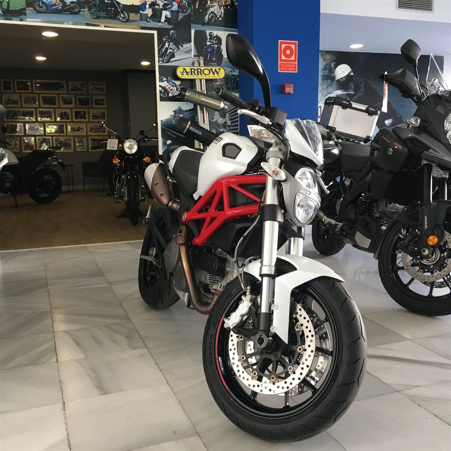 Ducati Monster 796