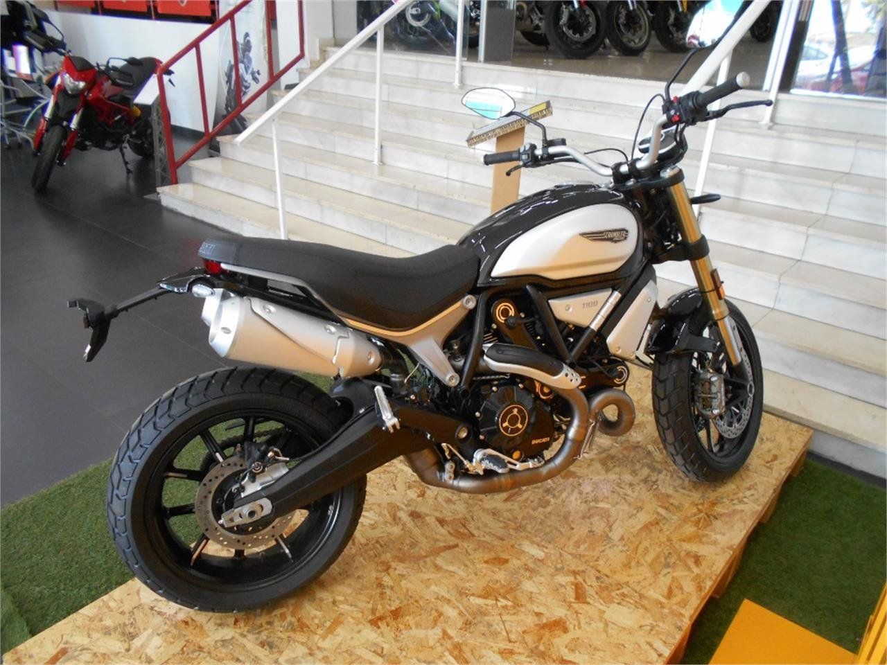 Ducati 350 Scrambler