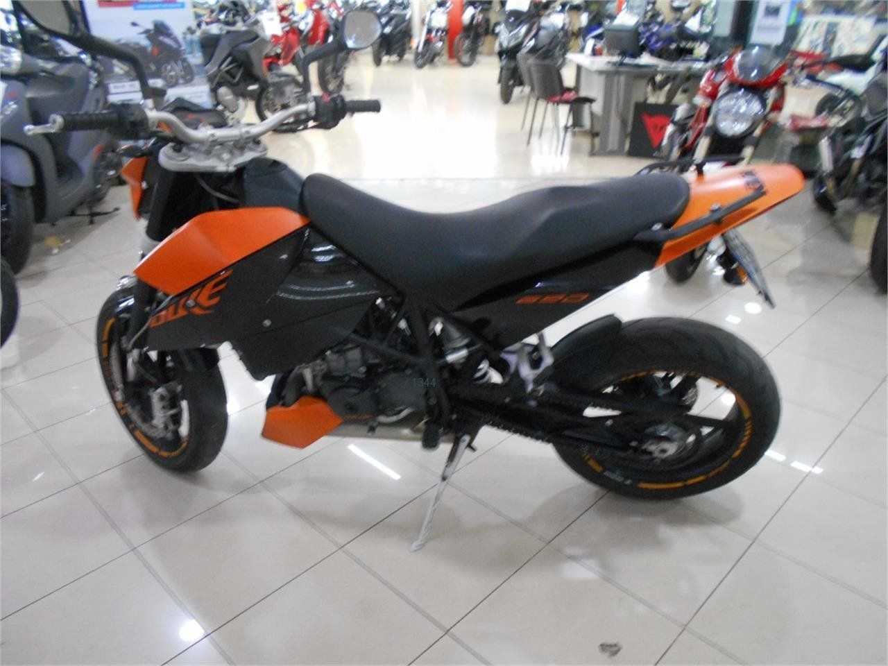 KTM 690 Duke